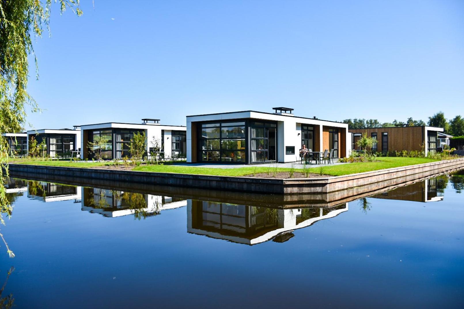 Marinapark Residentie Nieuw Loosdrecht Villa Buitenkant foto