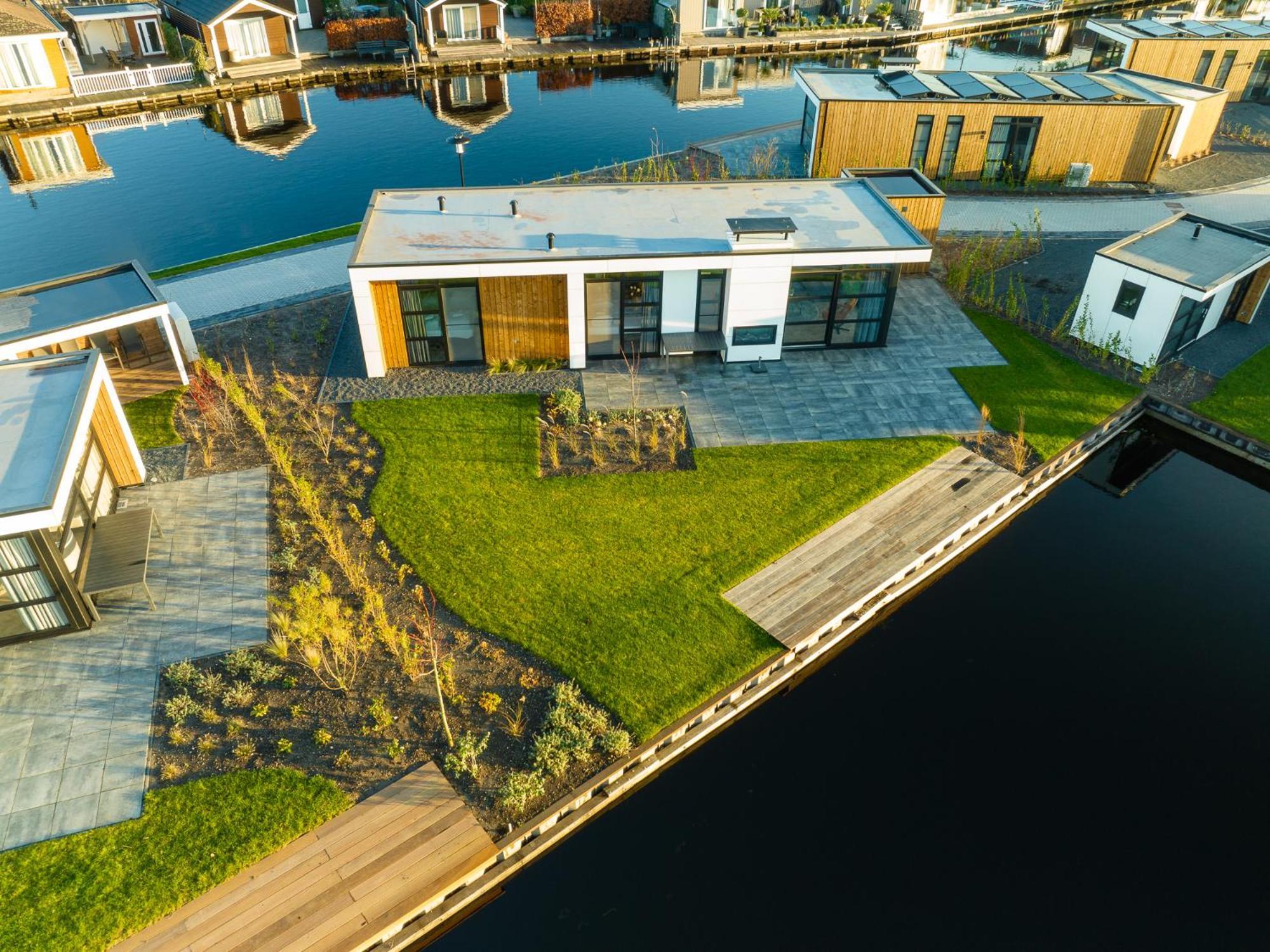 Marinapark Residentie Nieuw Loosdrecht Villa Buitenkant foto