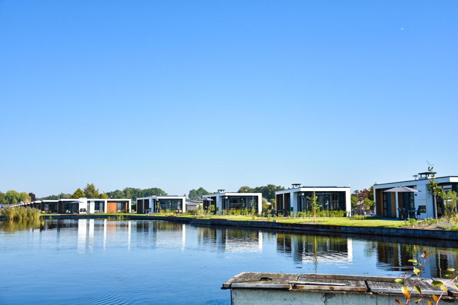 Marinapark Residentie Nieuw Loosdrecht Villa Buitenkant foto